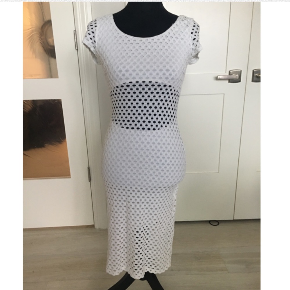 Adorable Bebe White Crochet Midi Dress ☀️